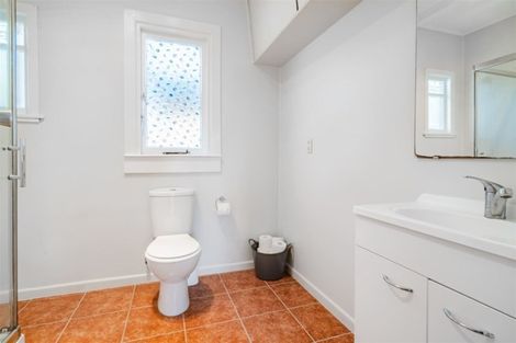 Photo of property in 43 Rogan Street, Mount Roskill, Auckland, 1041