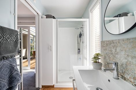 Photo of property in 5 Mcgillivray Street, Domett, 7383