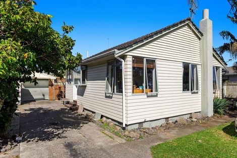 Photo of property in 1 Churchill Street, Whakatane, 3120