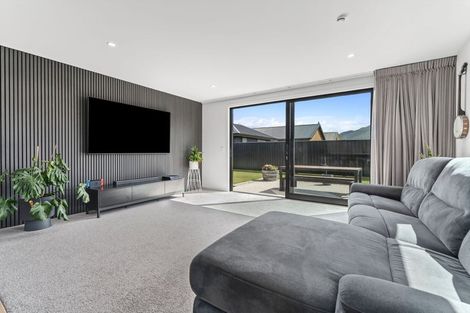 Photo of property in 30 Longview Drive, Lake Hawea, 9382