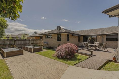 Photo of property in 20 Heritage Close, Whitianga, 3510