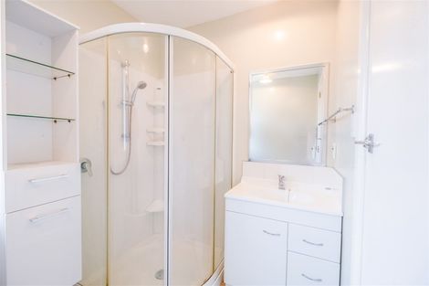 Photo of property in 32 Dunstan Crescent, Hornby, Christchurch, 8042