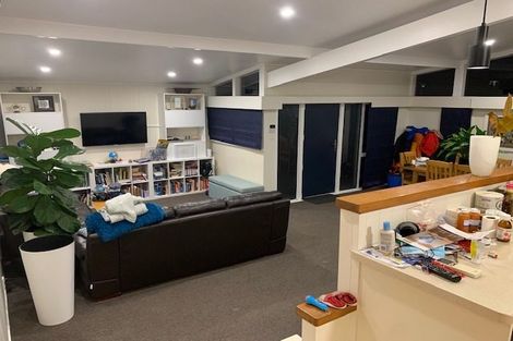 Photo of property in 30 Noall Street, Te Atatu Peninsula, Auckland, 0610