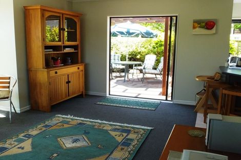 Photo of property in 13 Nielsen Gardens, Rototuna, Hamilton, 3210