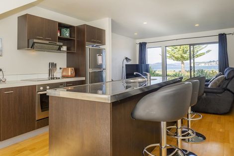 Photo of property in 27/1 Centennial Drive, Whitianga, 3510