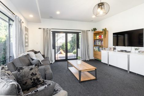 Photo of property in 41 Russell Robertson Drive, Havelock North, 4130
