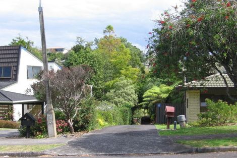 Photo of property in 1/52 Waiau Street, Torbay, Auckland, 0630