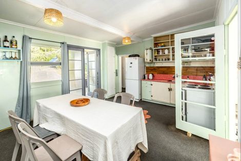 Photo of property in 1598 Cape Palliser Road, Cape Palliser, Featherston, 5772