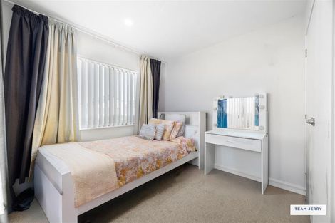 Photo of property in 84 Bellbird Street, Papakura, 2110