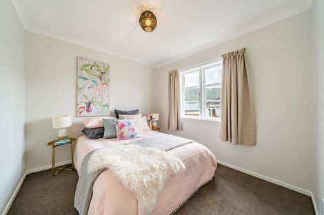 Photo of property in 110b Wellington Road, Wainuiomata, Lower Hutt, 5014