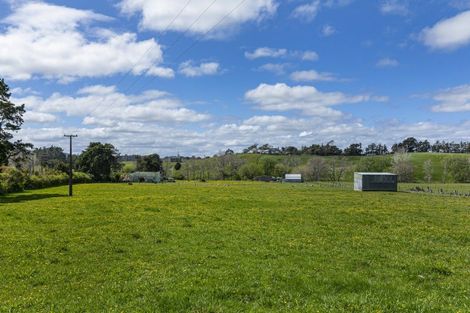 Photo of property in 219 Forestry Road, Waitoki, Kaukapakapa, 0871
