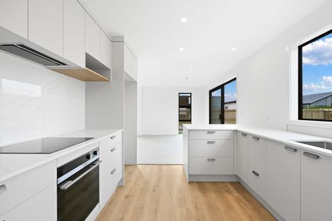 Photo of property in 69 Kelly Road, Cambridge, 3434