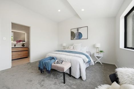Photo of property in 9a Doughty Place, Otara, Auckland, 2023