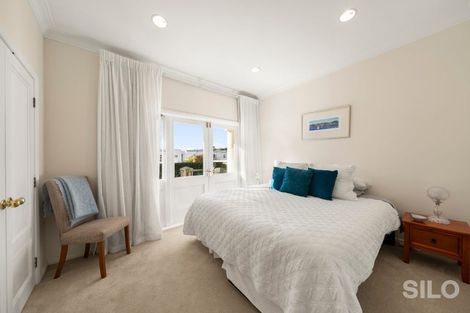 Photo of property in 1/248 Hurstmere Road, Takapuna, Auckland, 0622