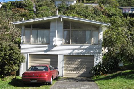 Photo of property in 151 Parkvale Road, Karori, Wellington, 6012