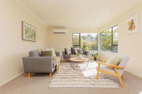 Photo of property in 6/15 Glanmire Road, Newlands, Wellington, 6037