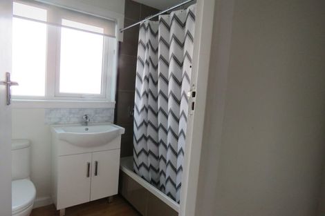 Photo of property in 2/86 Gardner Avenue, New Lynn, Auckland, 0600