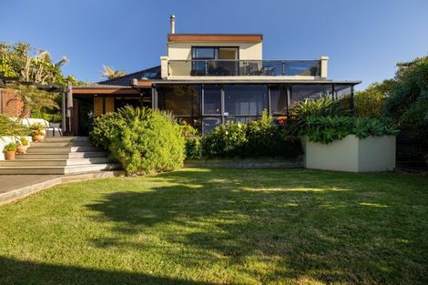 Photo of property in 323c Oceanbeach Road, Mount Maunganui, 3116