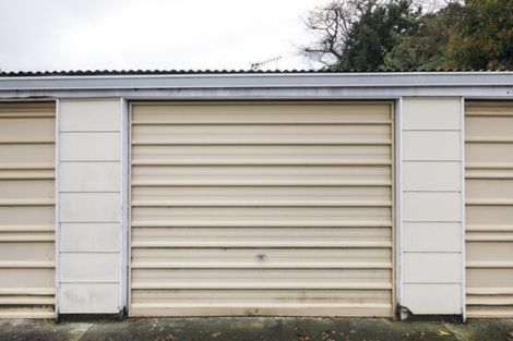 Photo of property in 2/175 Park Road, West End, Palmerston North, 4410