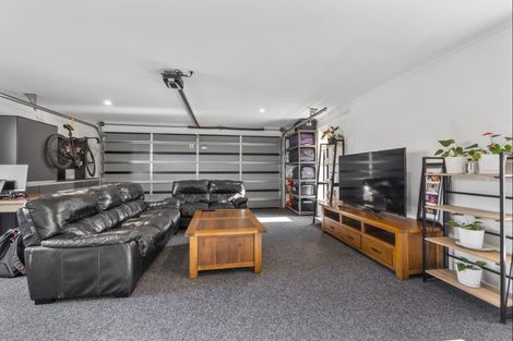 Photo of property in 31 Atutahi Street, Hurdon, New Plymouth, 4310