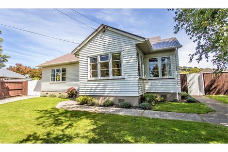 Photo of property in 338 Riverlaw Terrace, Saint Martins, Christchurch, 8022