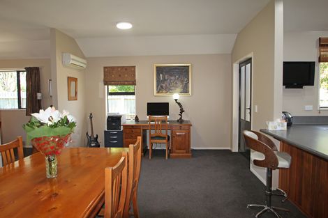 Photo of property in 17 Charles Street, Weston, Oamaru, 9401