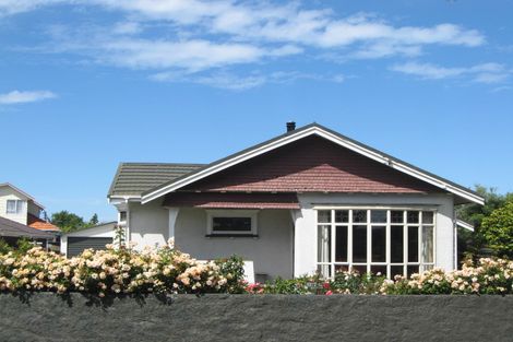 Photo of property in 158 North Parade, Richmond, Christchurch, 8013