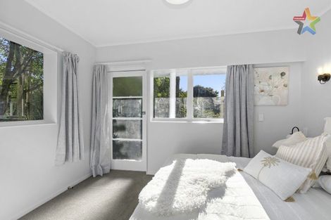Photo of property in 84 Holborn Drive, Stokes Valley, Lower Hutt, 5019