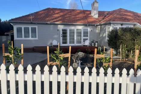 Photo of property in 37 Church Street, Northcote Point, Auckland, 0627