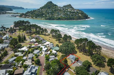 Photo of property in 9 Courtney Place, Pauanui, Hikuai, 3579