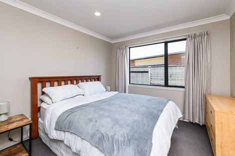 Photo of property in 57 Chestnut Close, Kelvin Grove, Palmerston North, 4414
