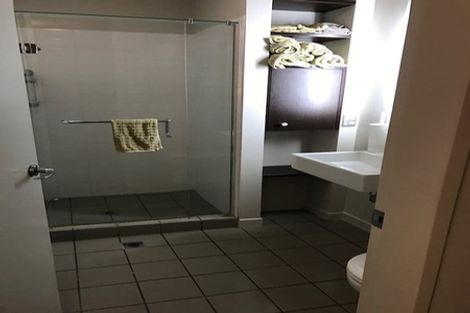 Photo of property in Montreaux Apartments, 6k/164 The Terrace, Wellington Central, Wellington, 6011