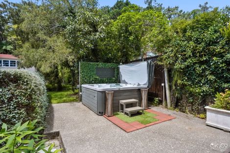 Photo of property in 465 Stokes Valley Road, Stokes Valley, Lower Hutt, 5019