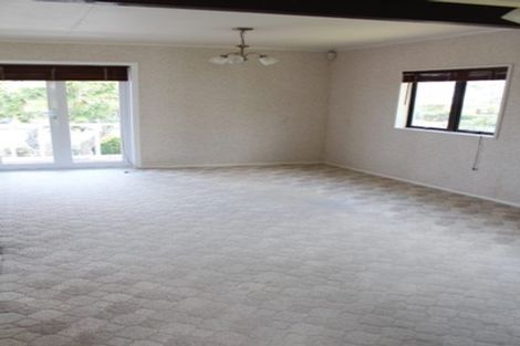 Photo of property in 2 Tarbett Road, Hillcrest, Hamilton, 3216