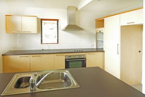 Photo of property in Arno Apartment, 1/8 Mckerrow Place, Sunshine Bay, Queenstown, 9300