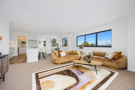 Photo of property in 12a Walbrook Road, Manly, Whangaparaoa, 0930