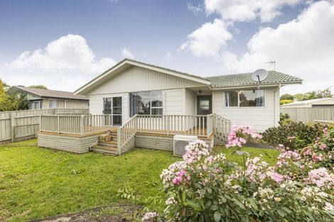 Photo of property in 111 Apollo Parade, Milson, Palmerston North, 4414