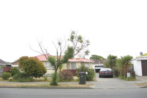 Photo of property in 21 Ashwood Street, Parklands, Christchurch, 8083