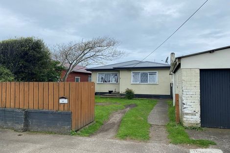 Photo of property in 66 Domett Street, Waitara, 4320