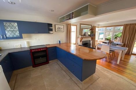 Photo of property in 30 Martin Road, Paraparaumu Beach, Paraparaumu, 5032