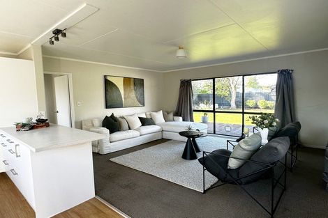 Photo of property in 19a Howard Road, Taradale, Napier, 4112