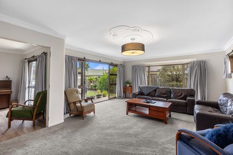 Photo of property in 13 Galway Place, Te Puke, 3119