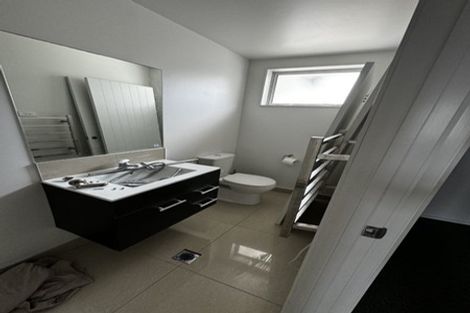 Photo of property in 3/4 Littler Place, Hamilton East, Hamilton, 3216