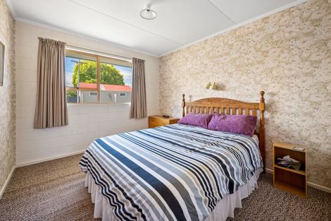 Photo of property in 80 Hazlett Street, Clyde, 9330