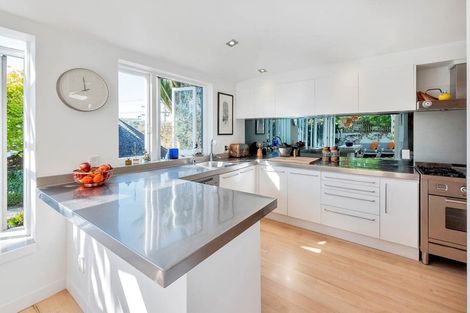 Photo of property in 26 Church Street, Devonport, Auckland, 0624