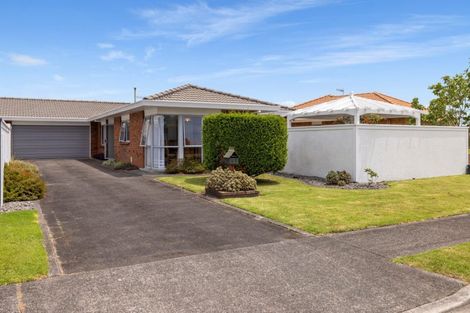 Photo of property in 1 Azalea Dell, Mount Maunganui, 3116