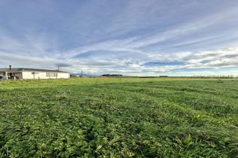 Photo of property in 259 Waitara Road, Brixton, Waitara, 4382