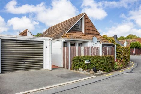 Photo of property in 43n Waimairi Road, Upper Riccarton, Christchurch, 8041