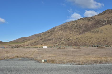 Photo of property in 6 Hardacre Place, Omarama, 9412