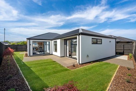 Photo of property in 6 Jack Rogers Road, Halswell, Christchurch, 8025